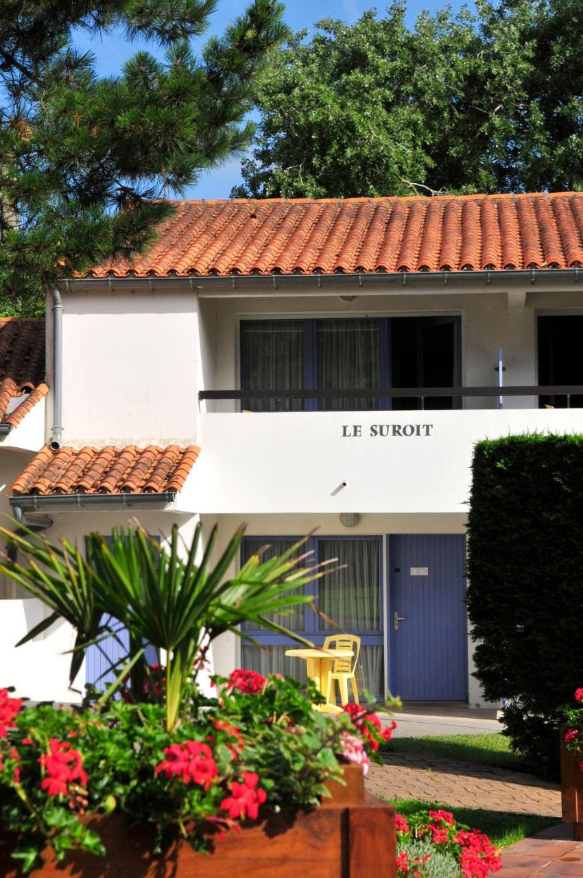 Hôtel Les Quatre Vents à L'Epine  Extérieur photo